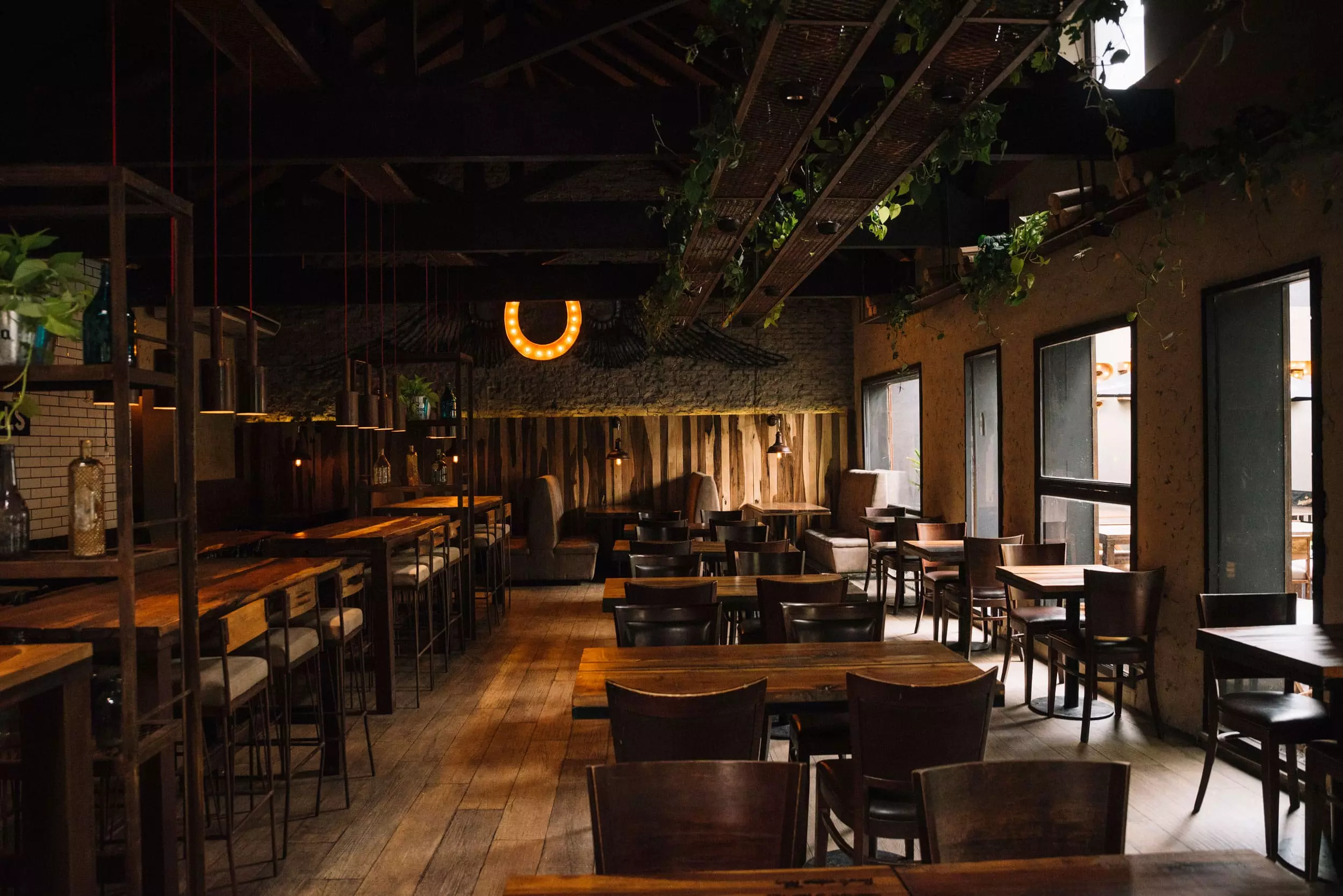 restaurant